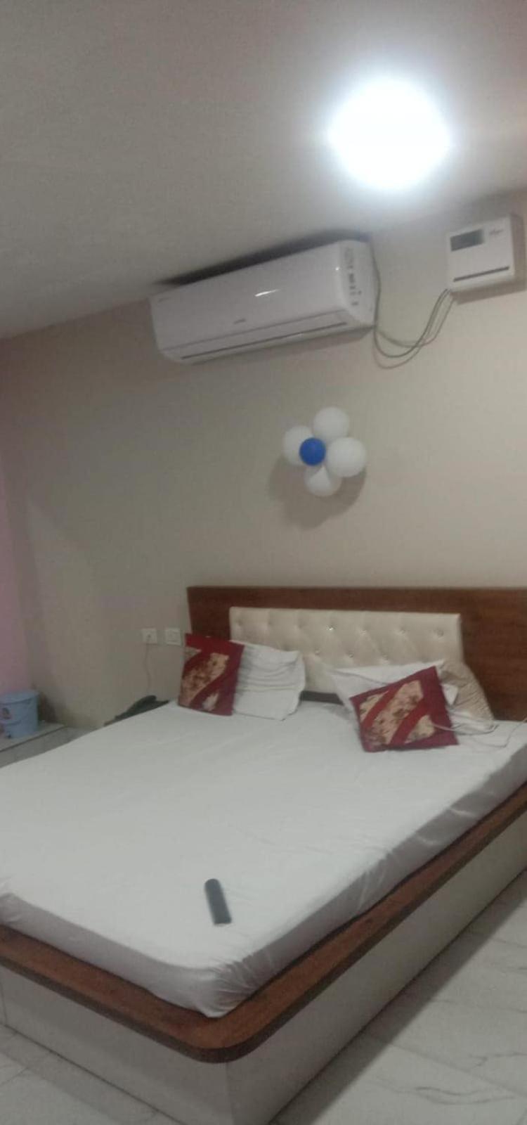 Hotel O The Paris Hotel Palwal Екстериор снимка